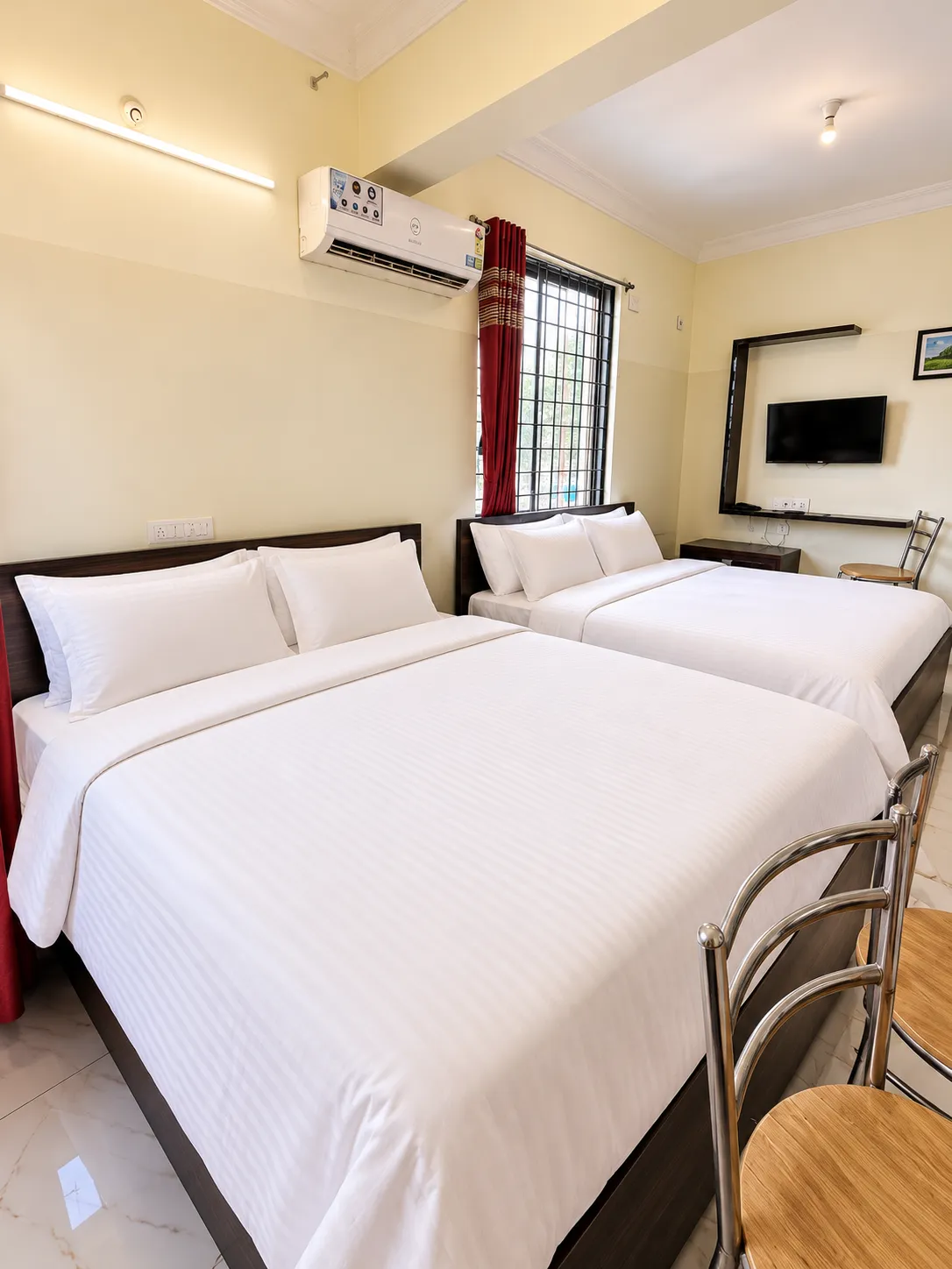 4 Occupancy Room